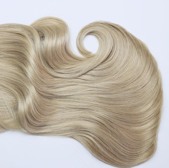 18" Clip in Extensions Dirty Blonde #18 in 170g - Picture 2 of 6